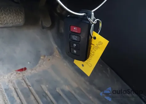 2017 Toyota Highlander Xle from USA, damaged, VIN 5TDKZRFH4HS525295